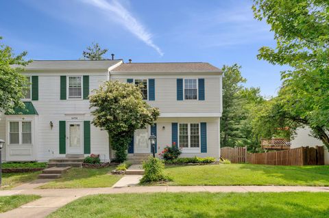 Photo of 14754 Basingstoke Loop, CENTREVILLE, VA 20120 (MLS # VAFX2318162)