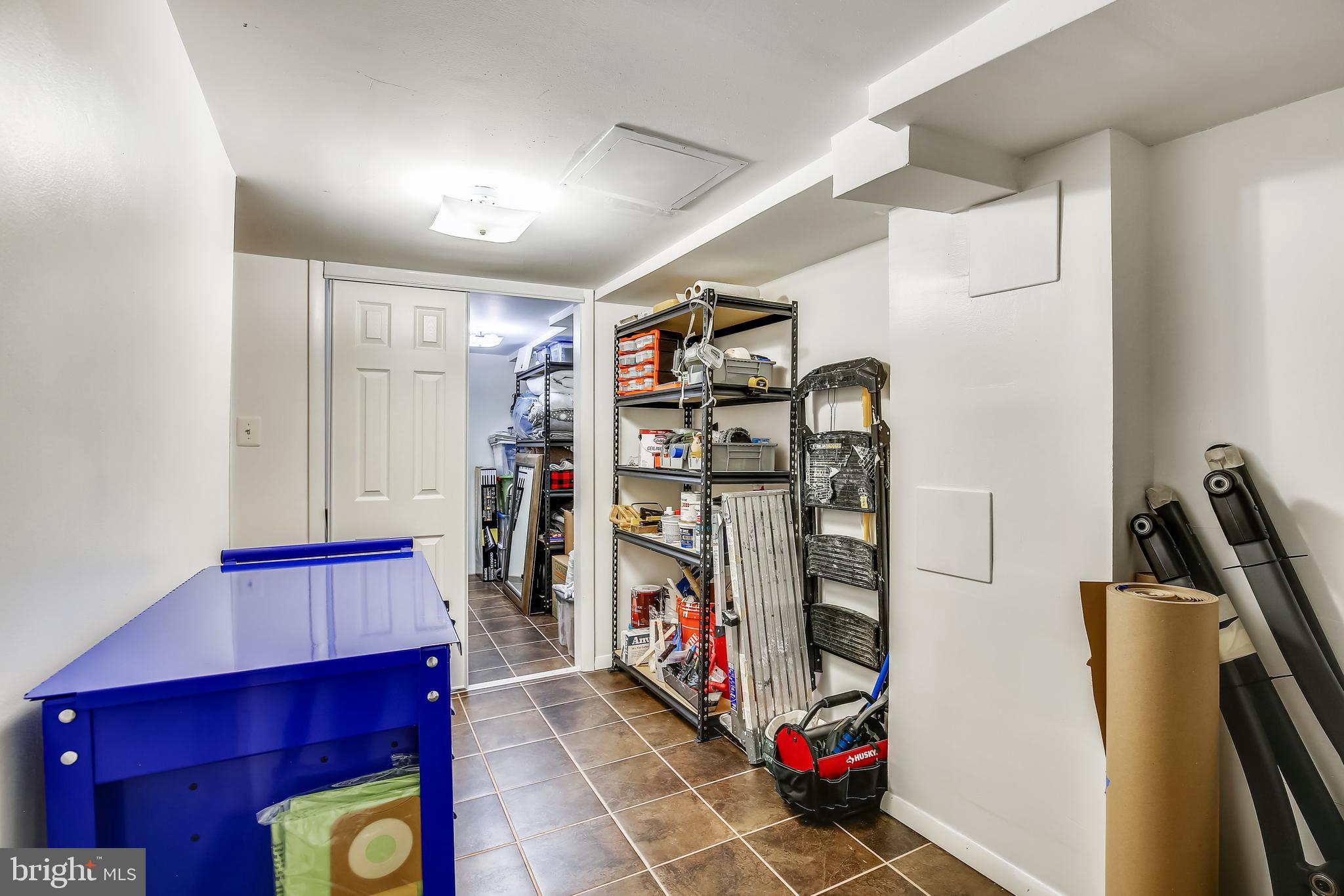 CARROLL KNOLLS - Residential