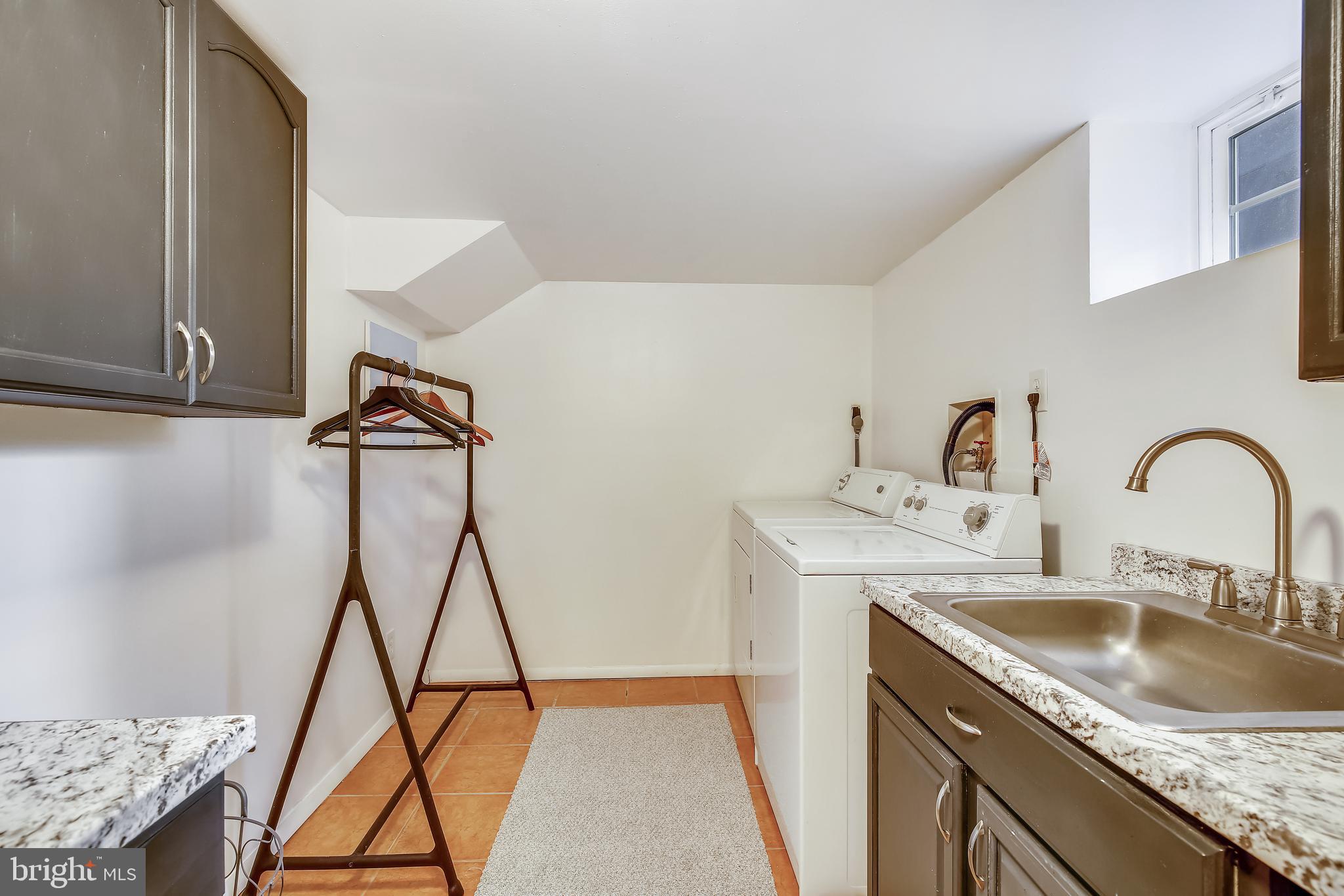 CARROLL KNOLLS - Residential