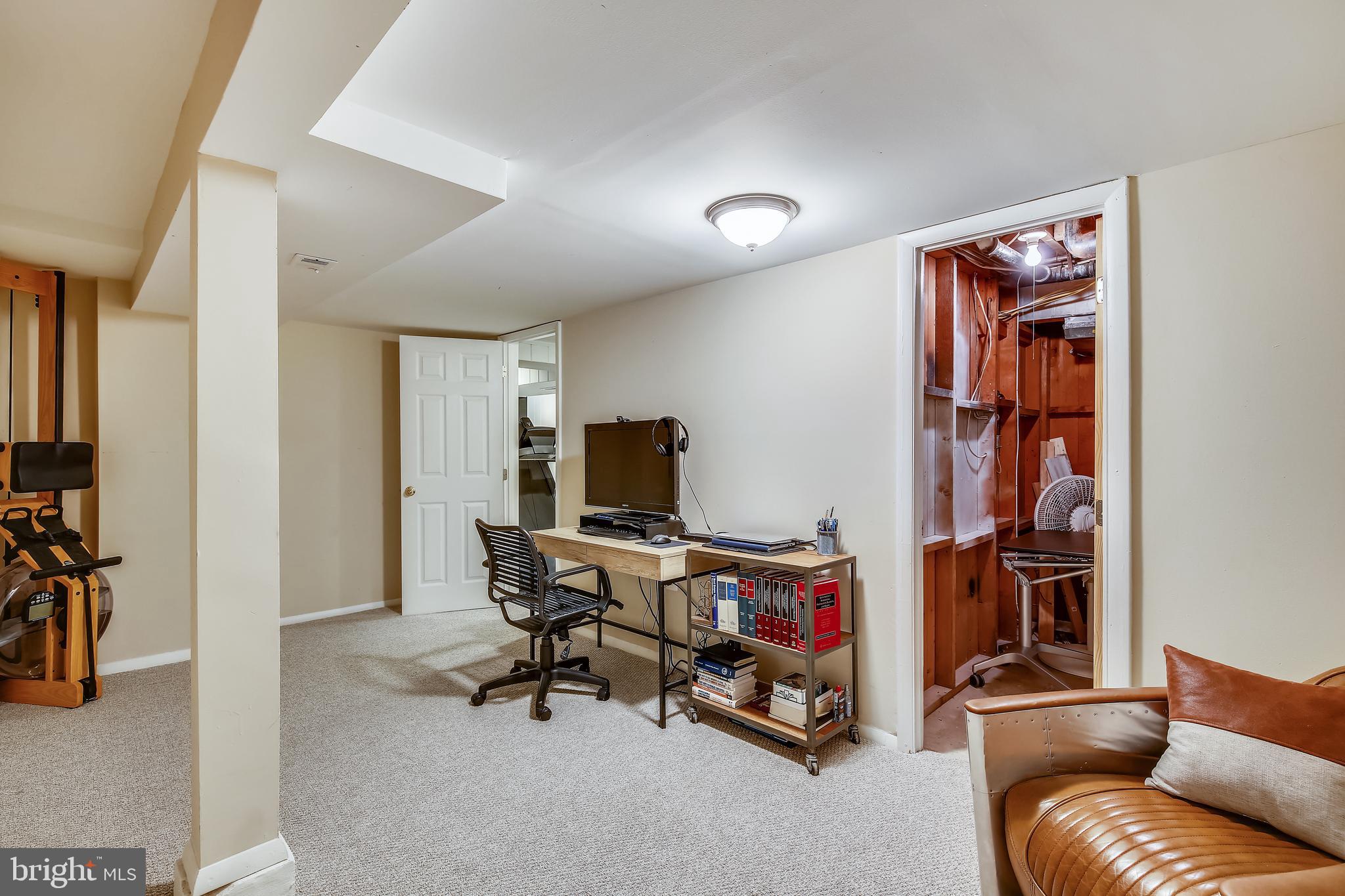 CARROLL KNOLLS - Residential