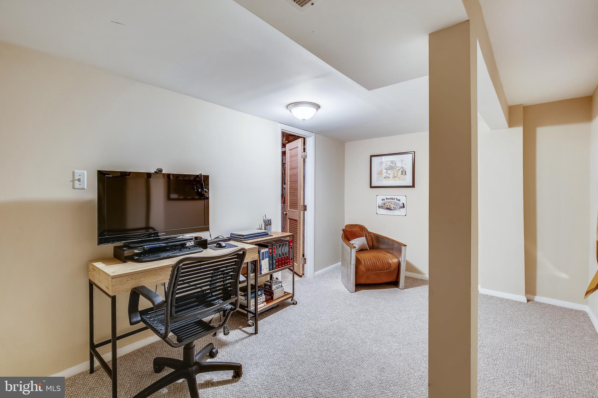 CARROLL KNOLLS - Residential