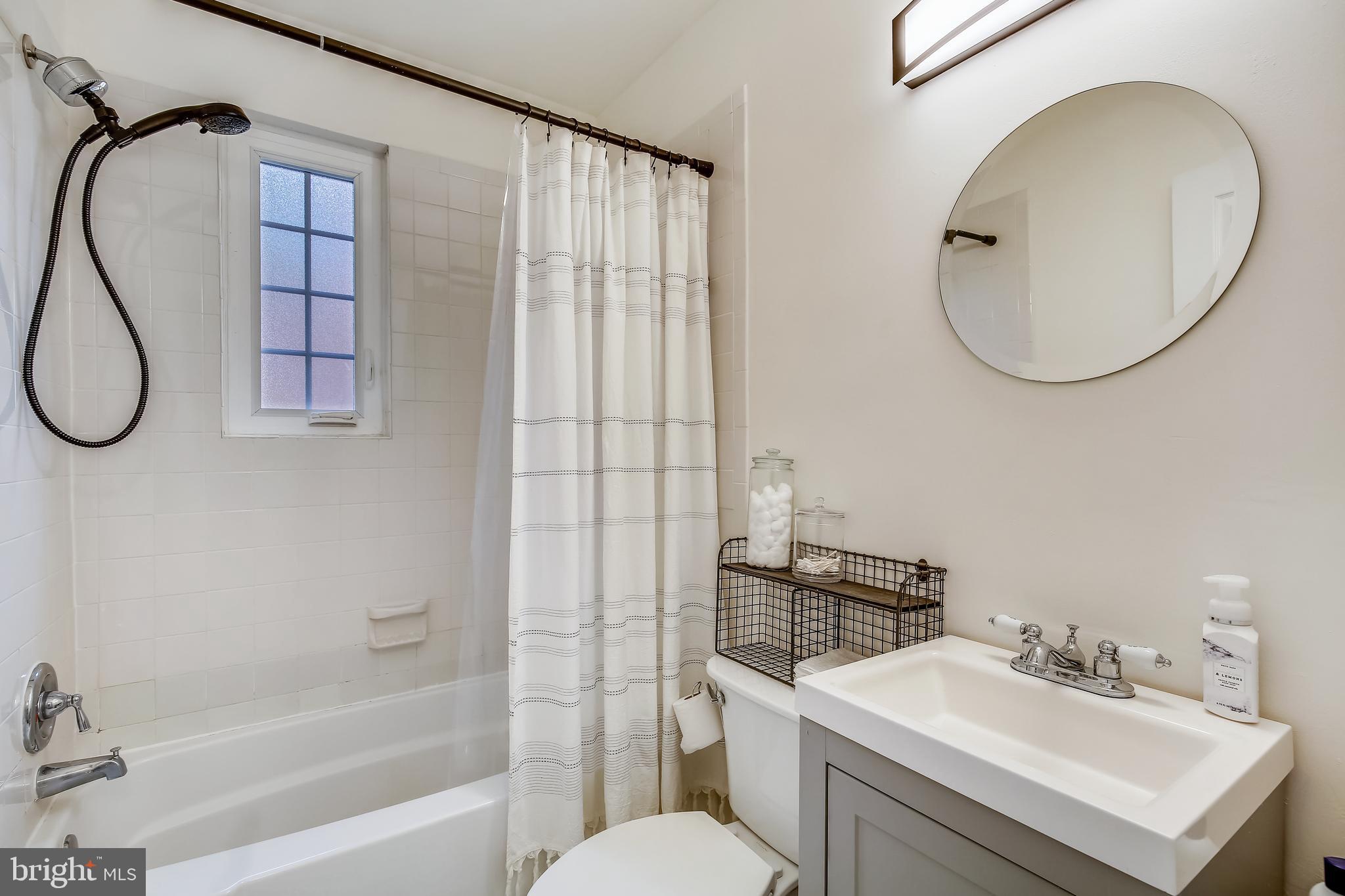 CARROLL KNOLLS - Residential