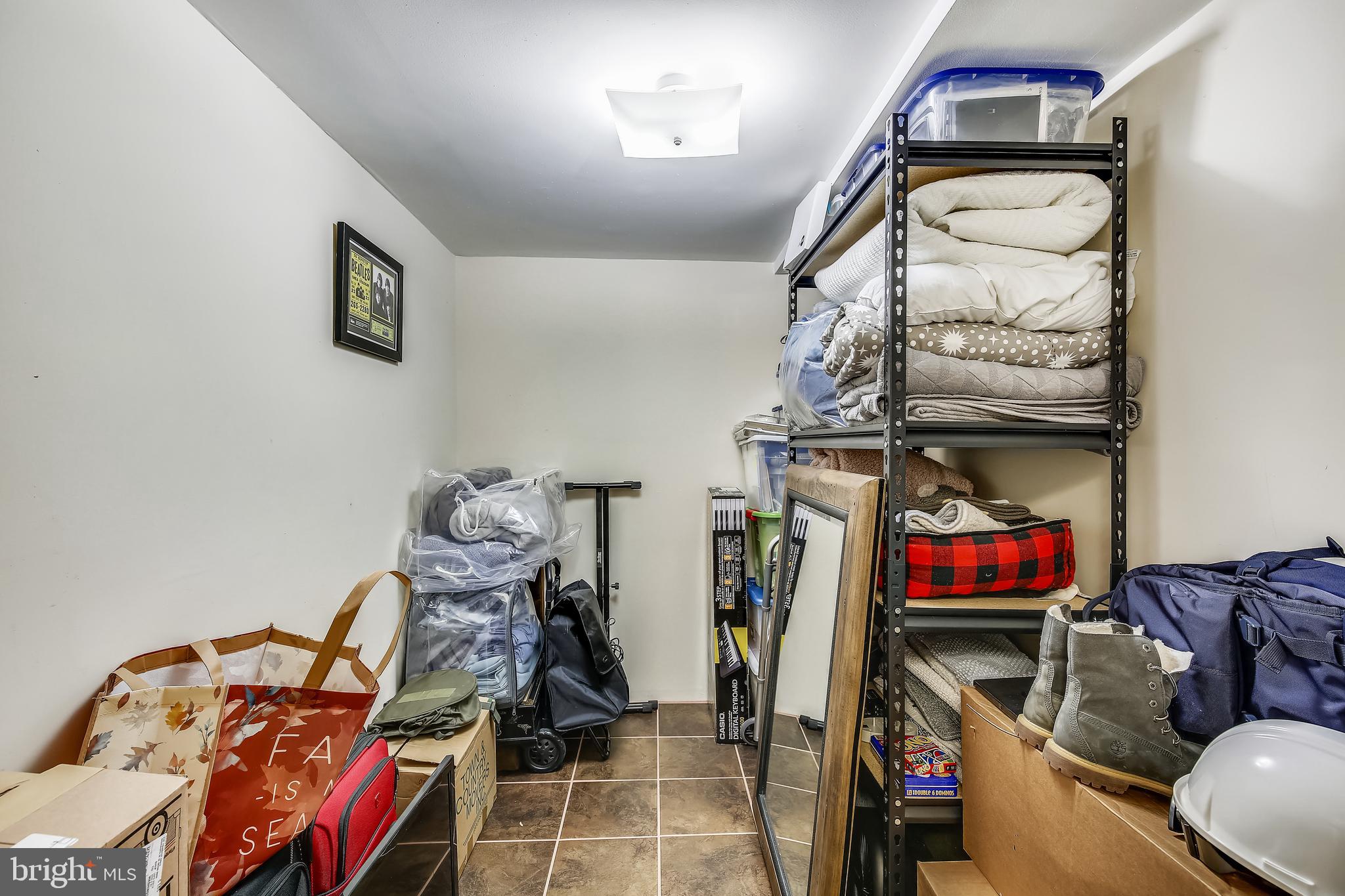 CARROLL KNOLLS - Residential