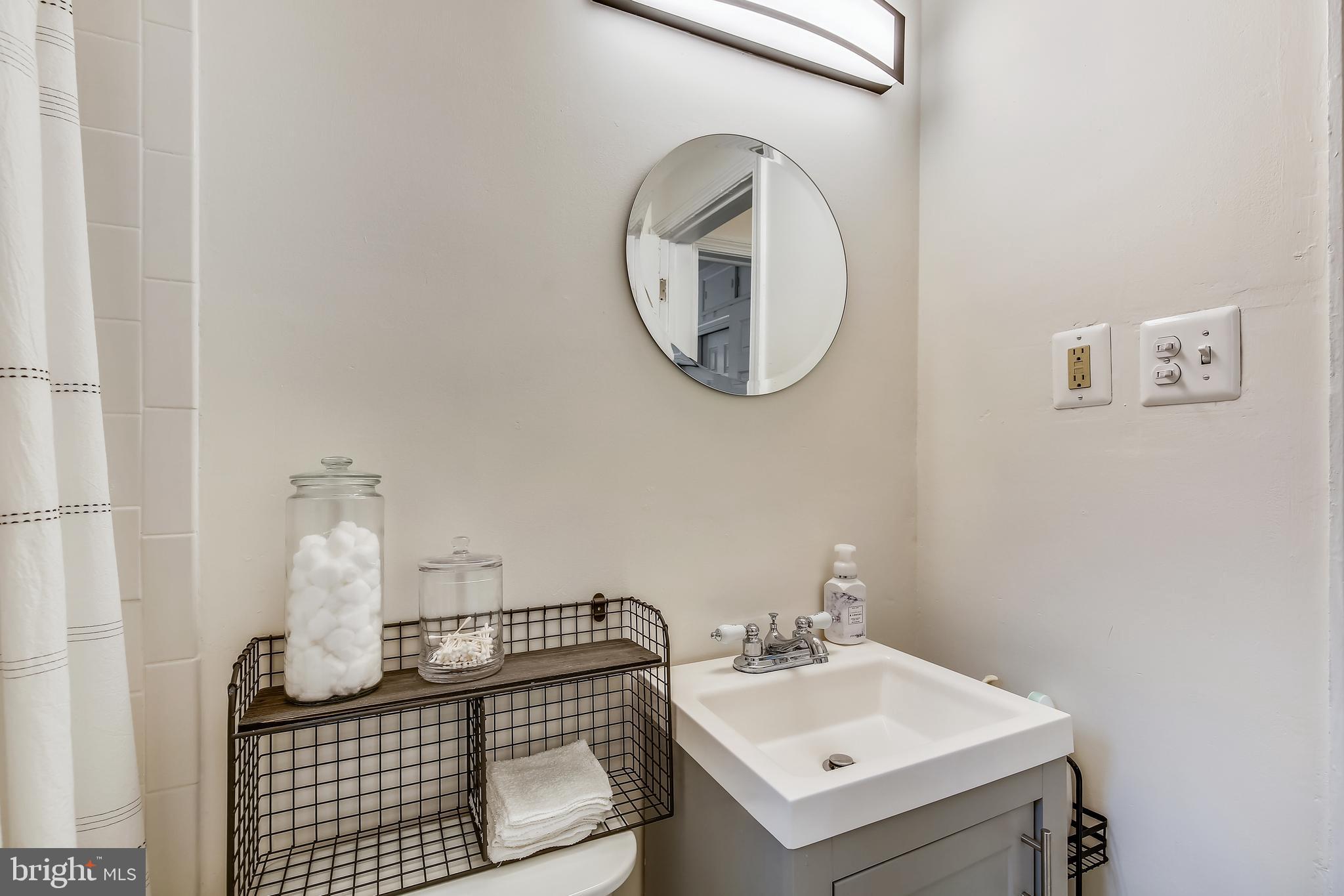 CARROLL KNOLLS - Residential