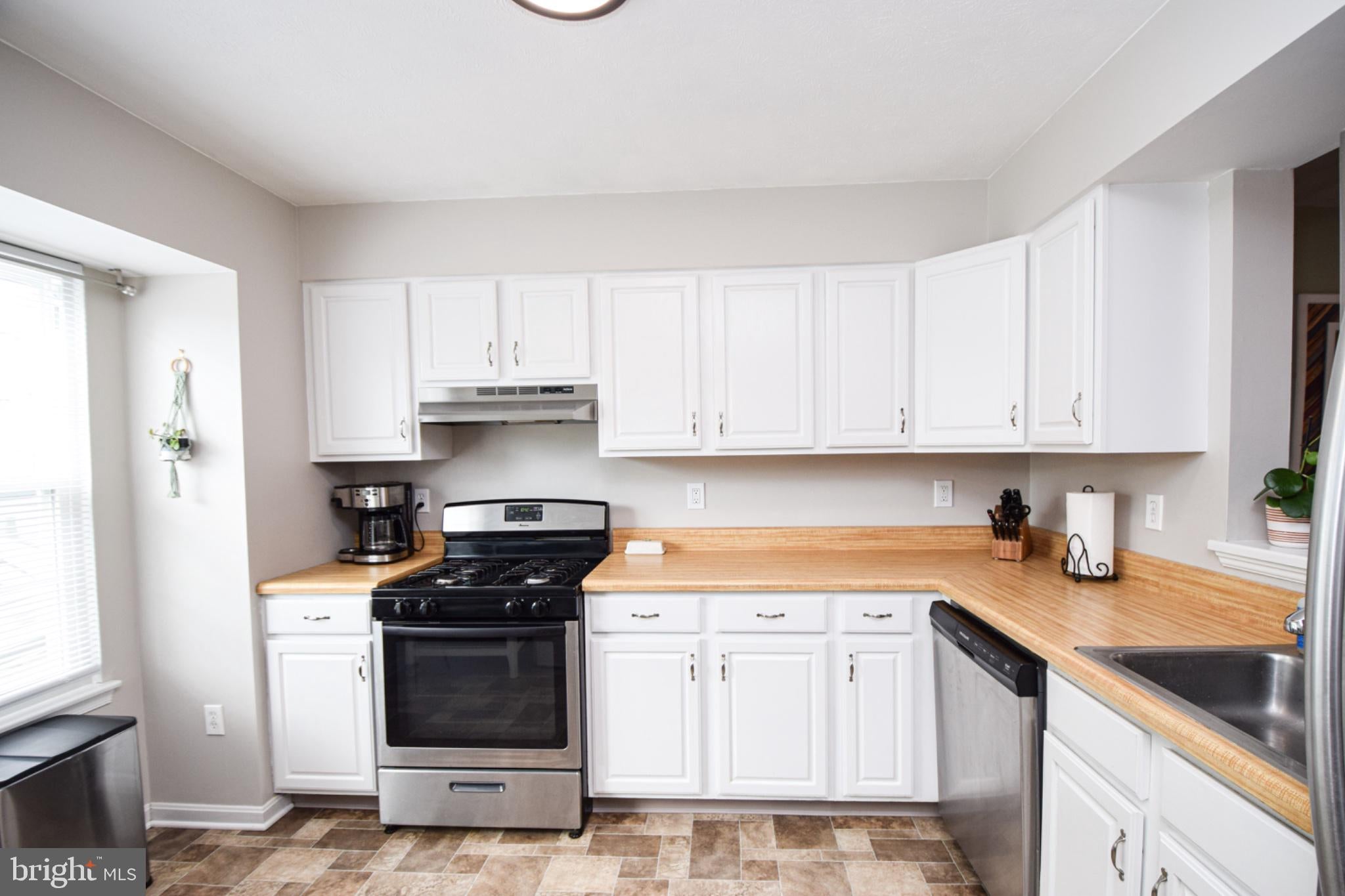 4624 MARKSMAN COURT
