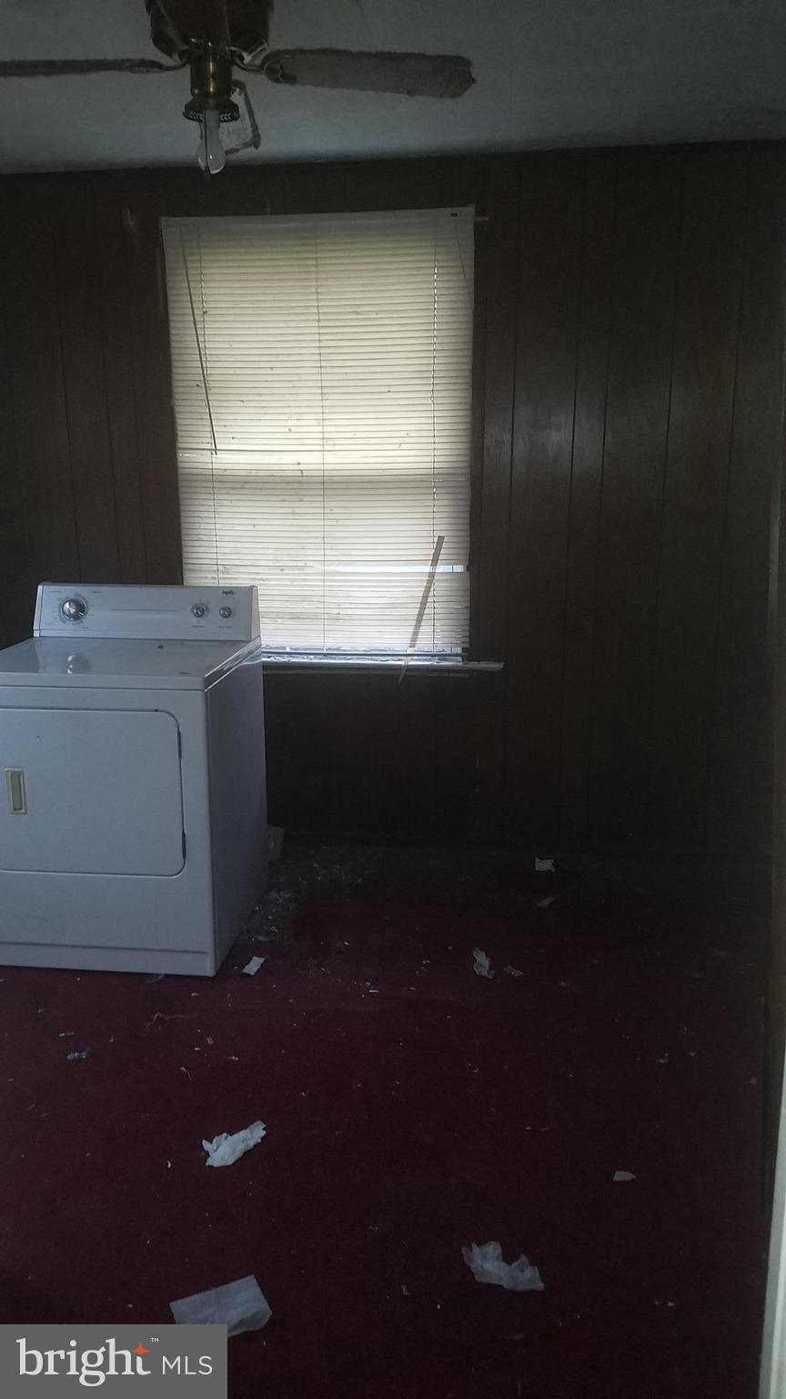 WINSTON GOVANS - Residential