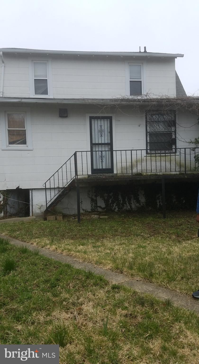 WINSTON GOVANS - Residential