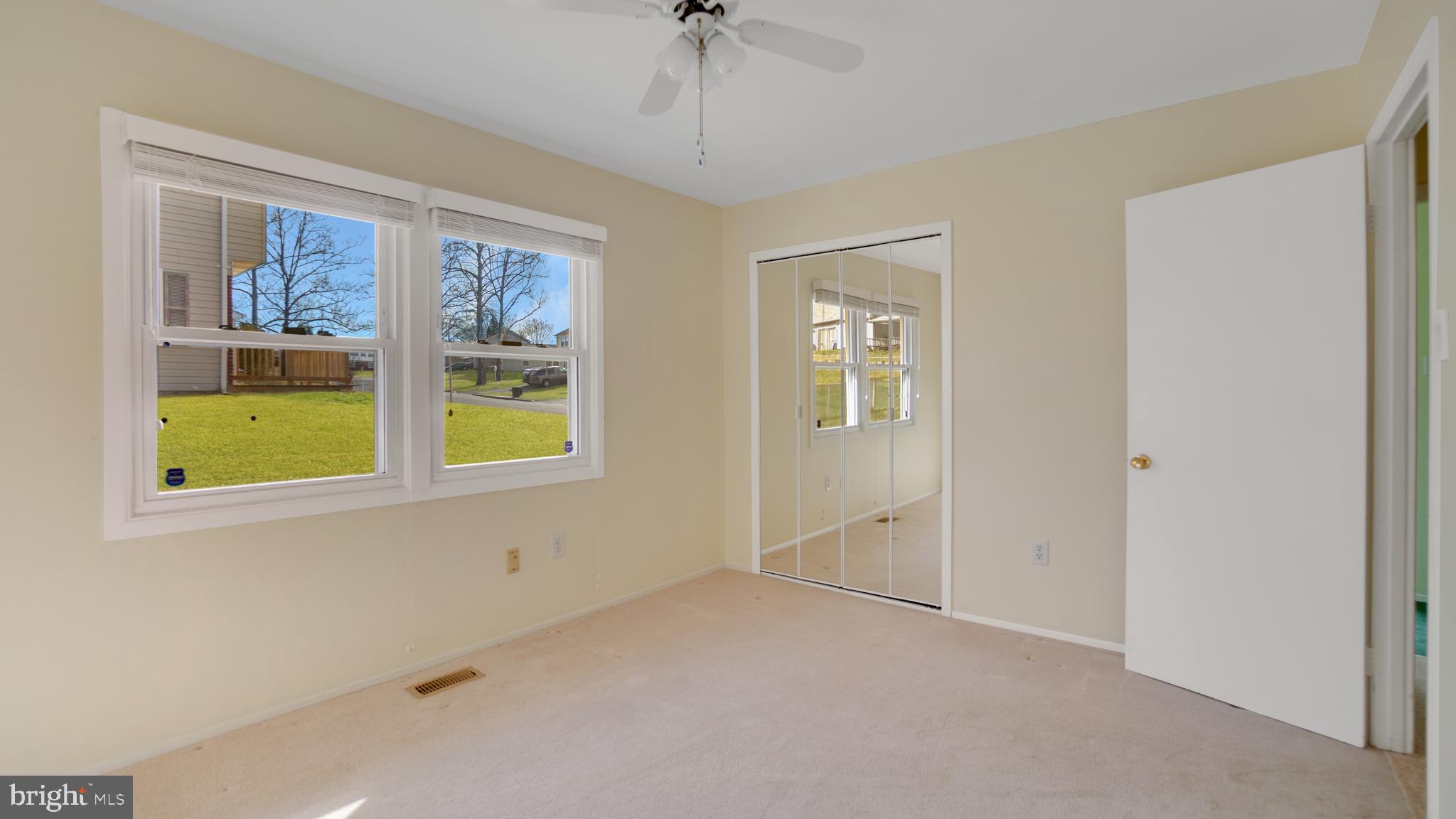 POINTER RIDGE - Residential