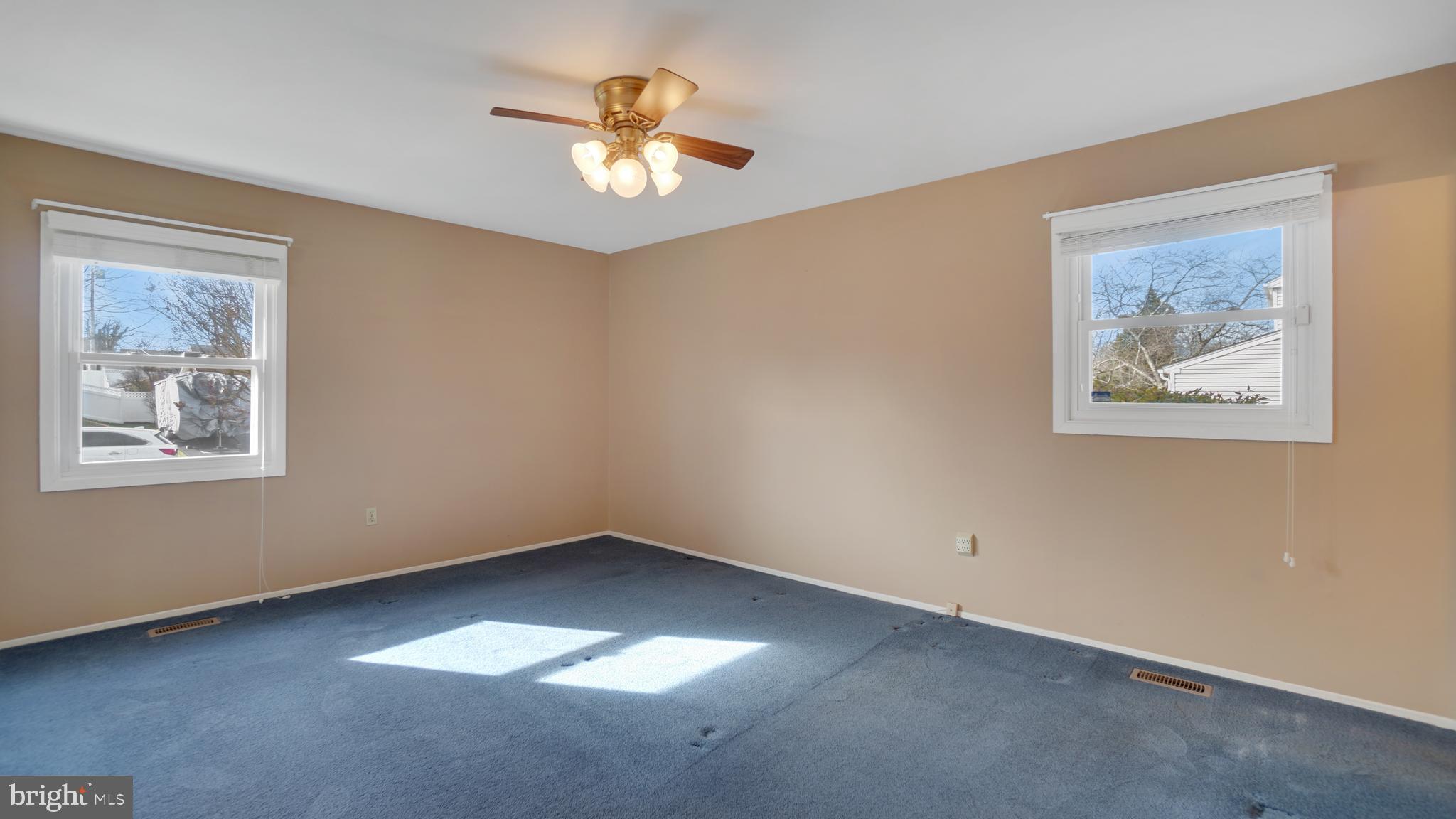 POINTER RIDGE - Residential