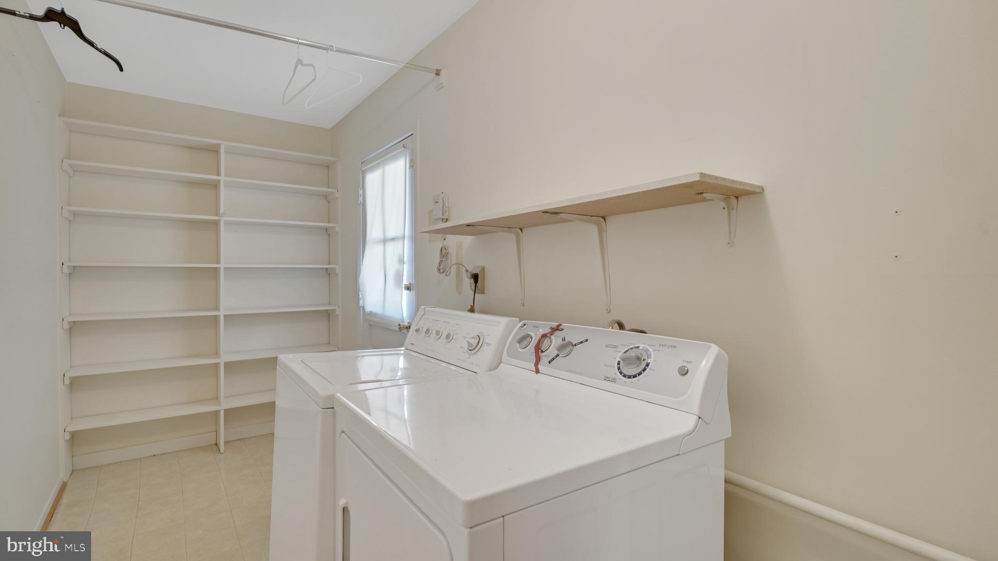 POINTER RIDGE - Residential