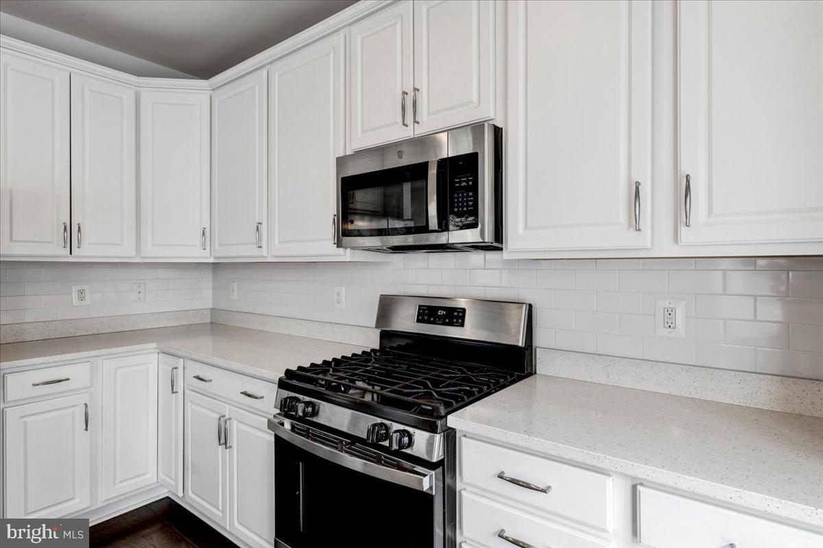 BRICK YARD STATION - Residential