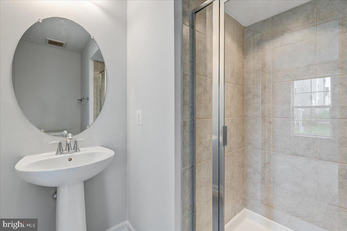 BRICK YARD STATION - Residential