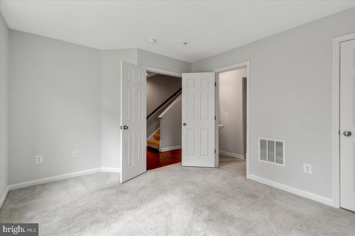 BRICK YARD STATION - Residential