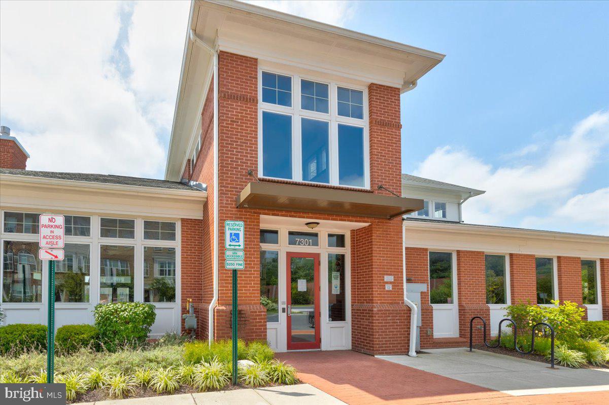 BRICK YARD STATION - Residential