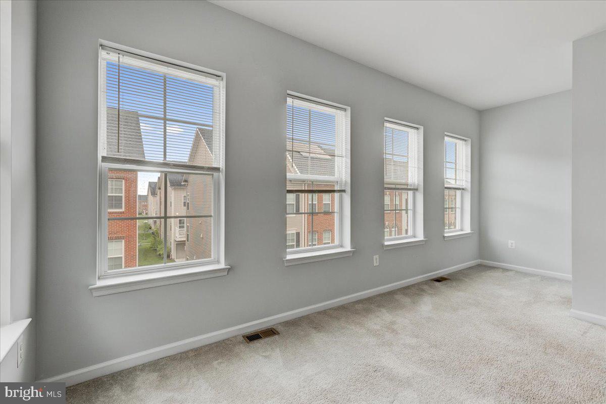 BRICK YARD STATION - Residential