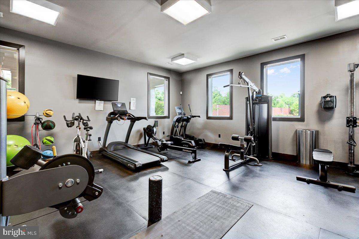 BRICK YARD STATION - Residential