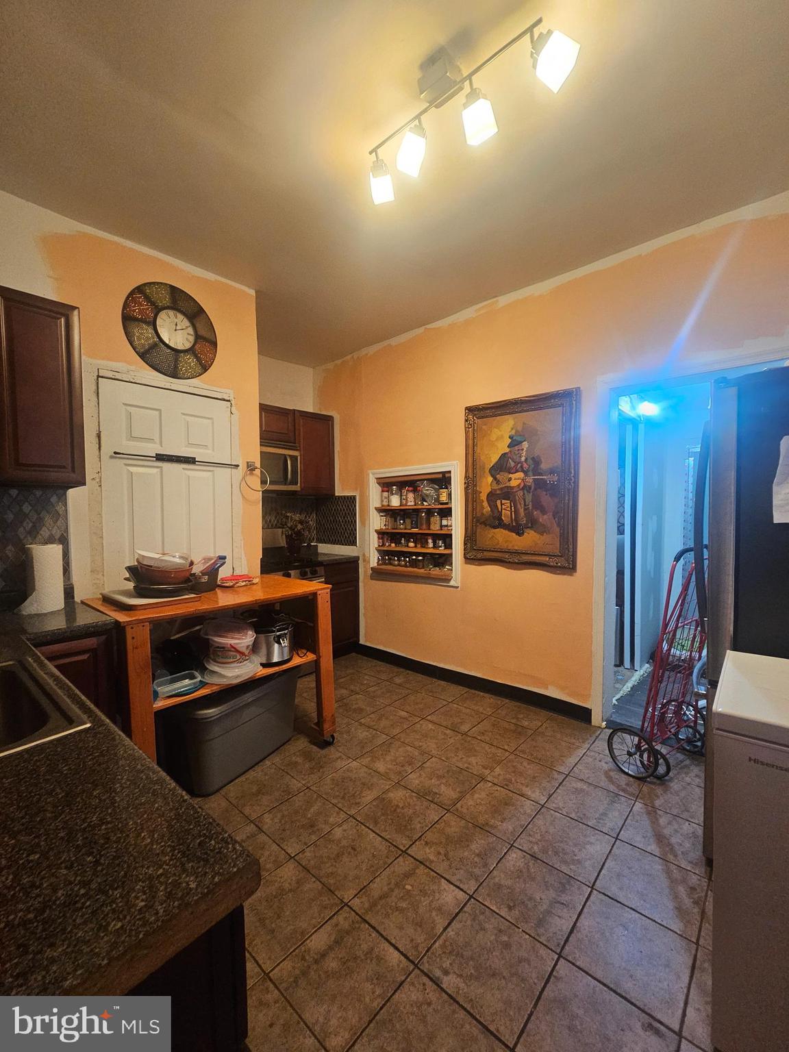 WEST PHILADELPHIA - Residential