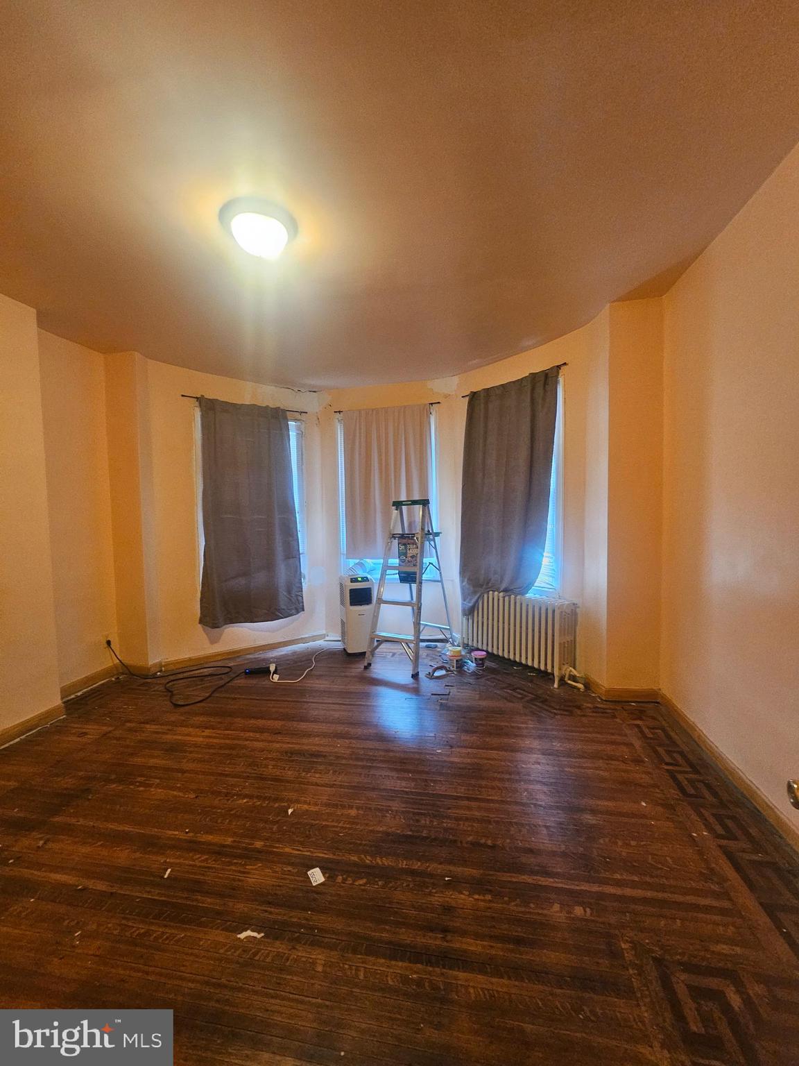 WEST PHILADELPHIA - Residential