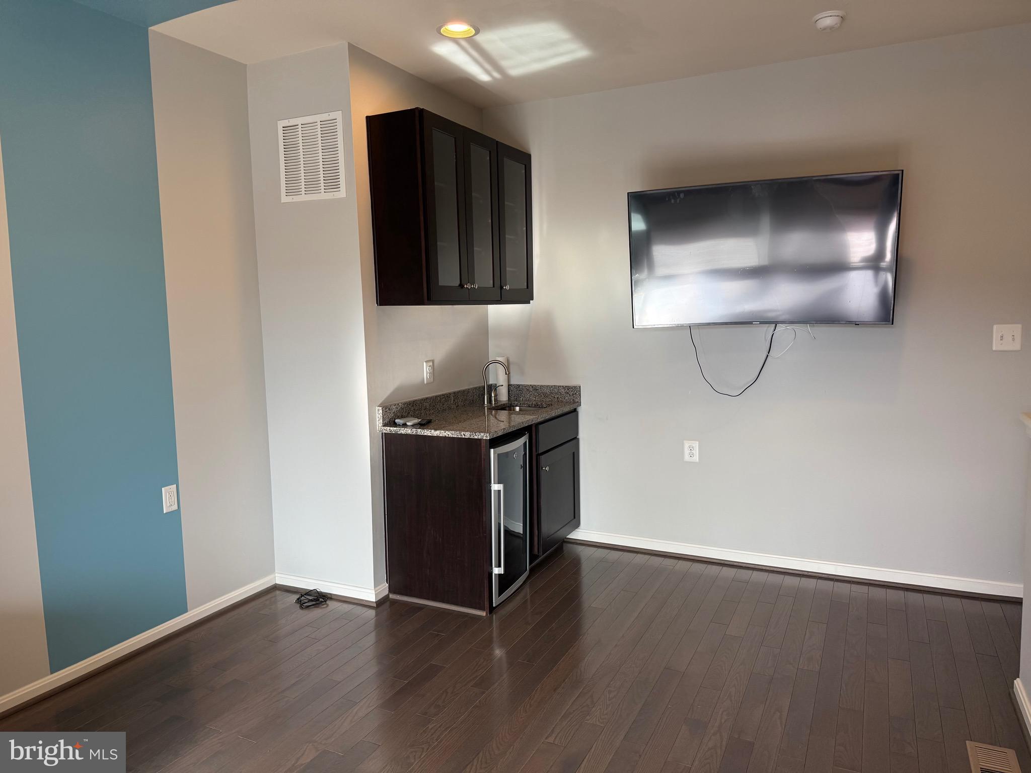 EASTCHURCH - Residential