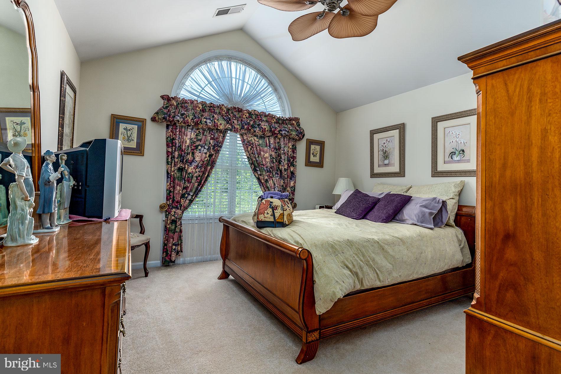 BRIDLE RIDGE - Residential