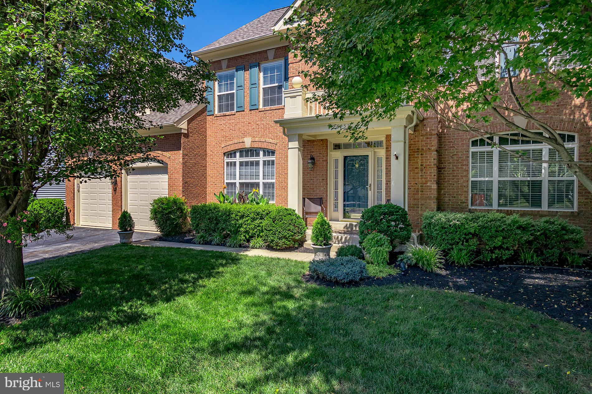 BRIDLE RIDGE - Residential