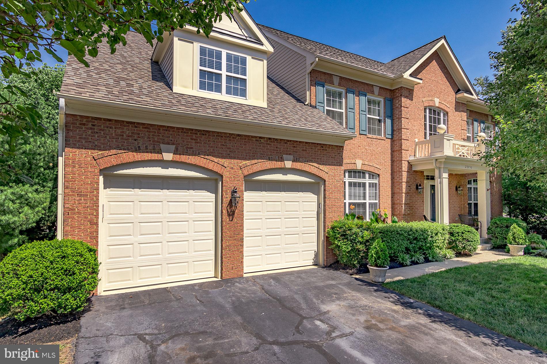 BRIDLE RIDGE - Residential