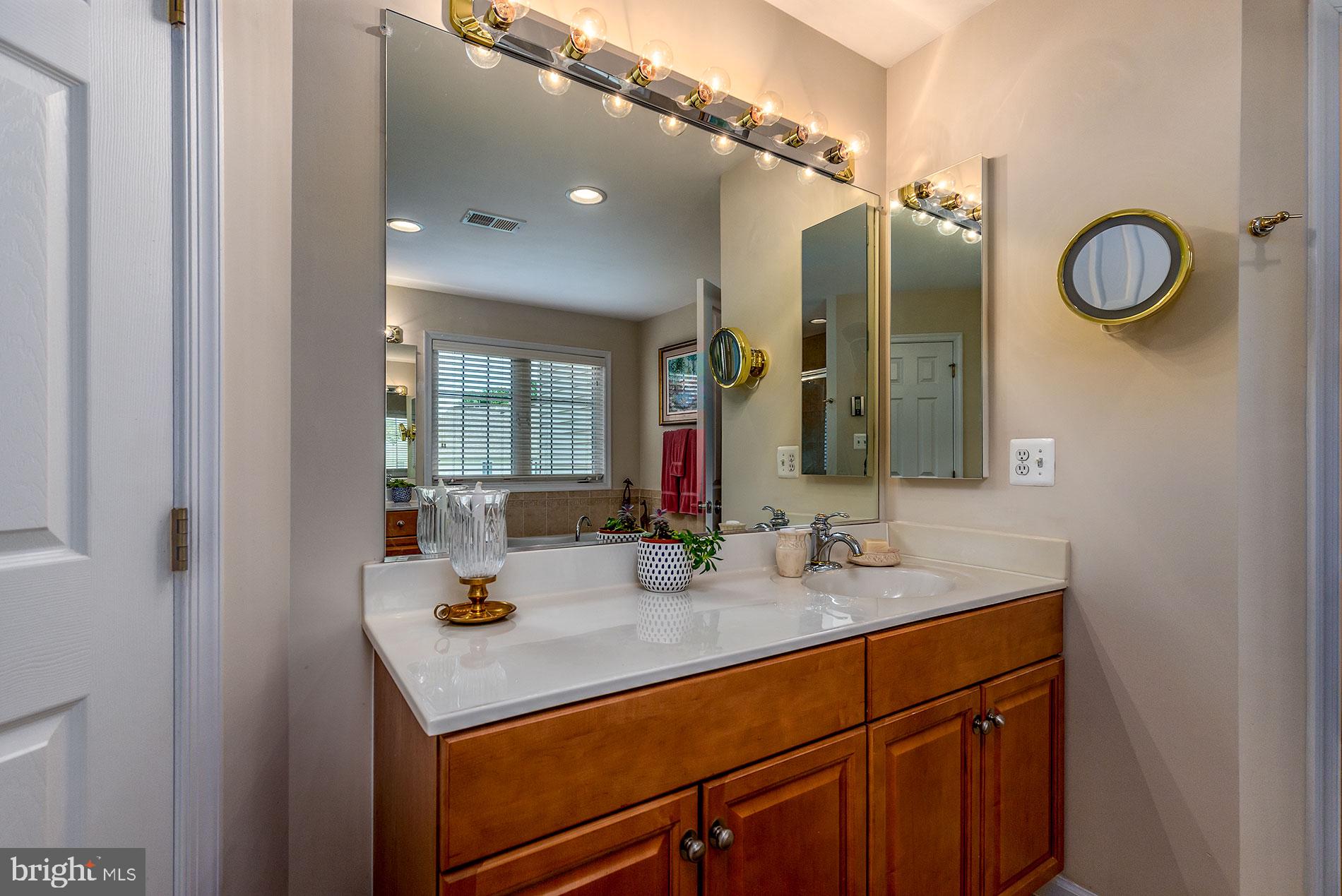 BRIDLE RIDGE - Residential