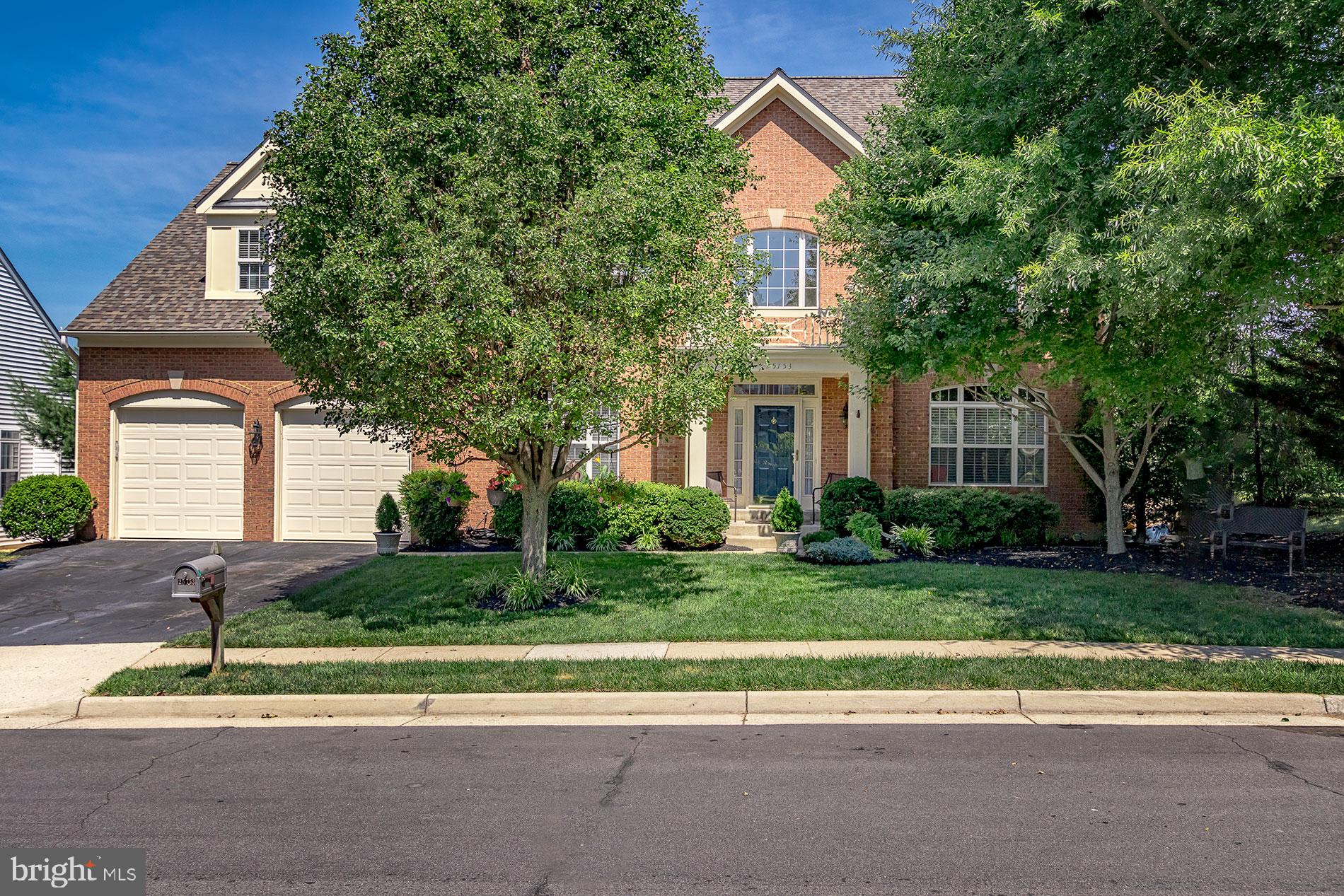 BRIDLE RIDGE - Residential