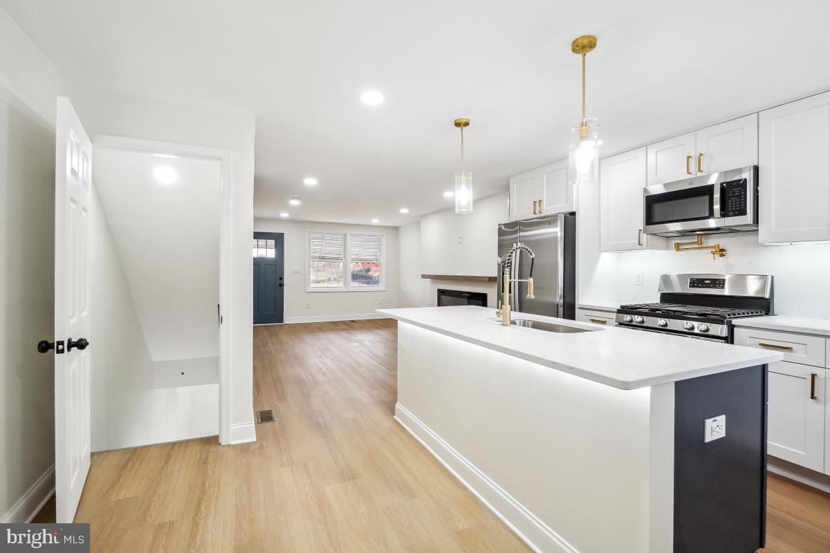 BELAIR-EDISON - Residential