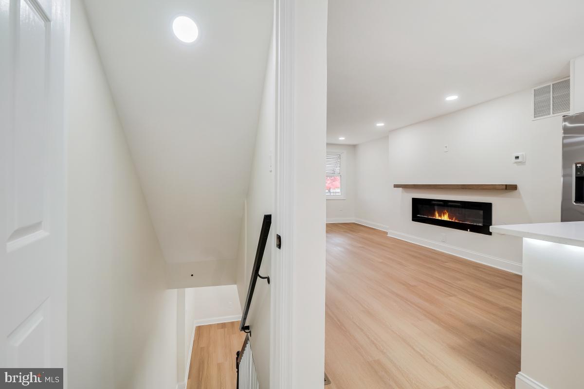 BELAIR-EDISON - Residential