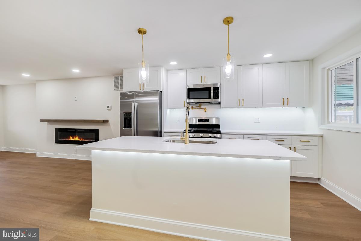 BELAIR-EDISON - Residential