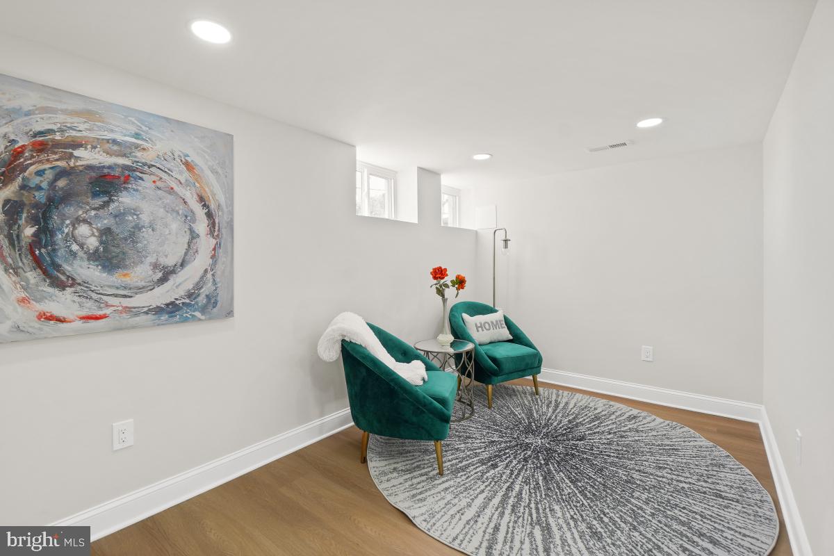 BELAIR-EDISON - Residential