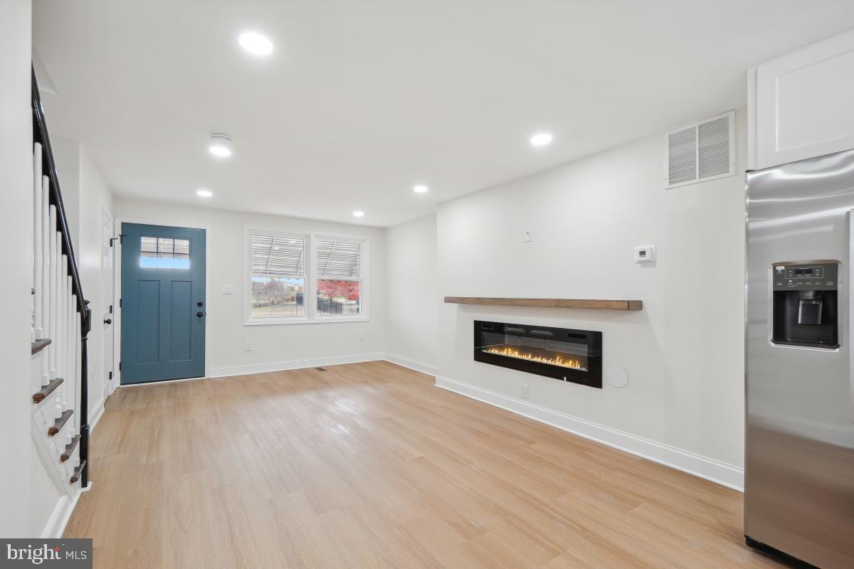 BELAIR-EDISON - Residential