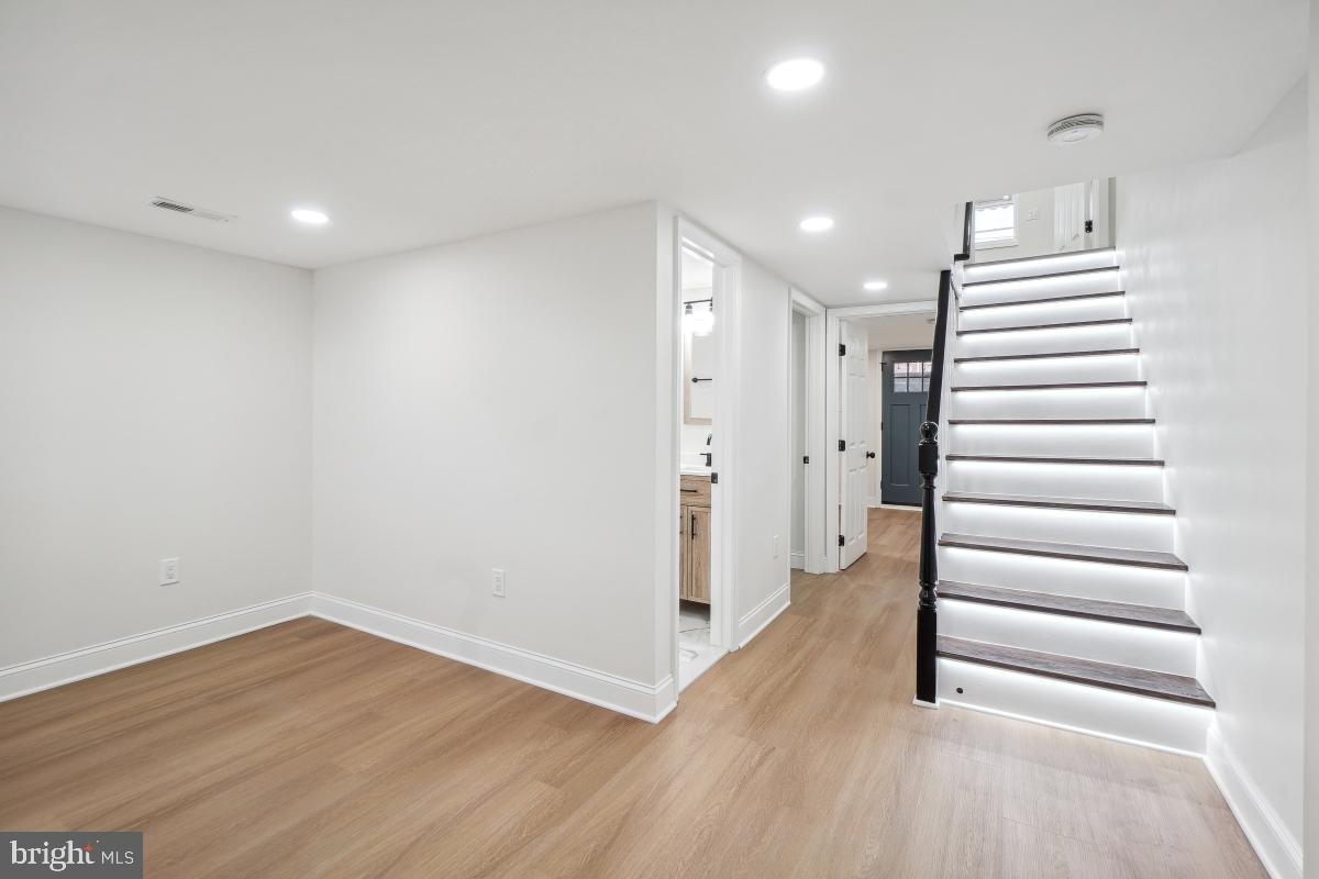 BELAIR-EDISON - Residential