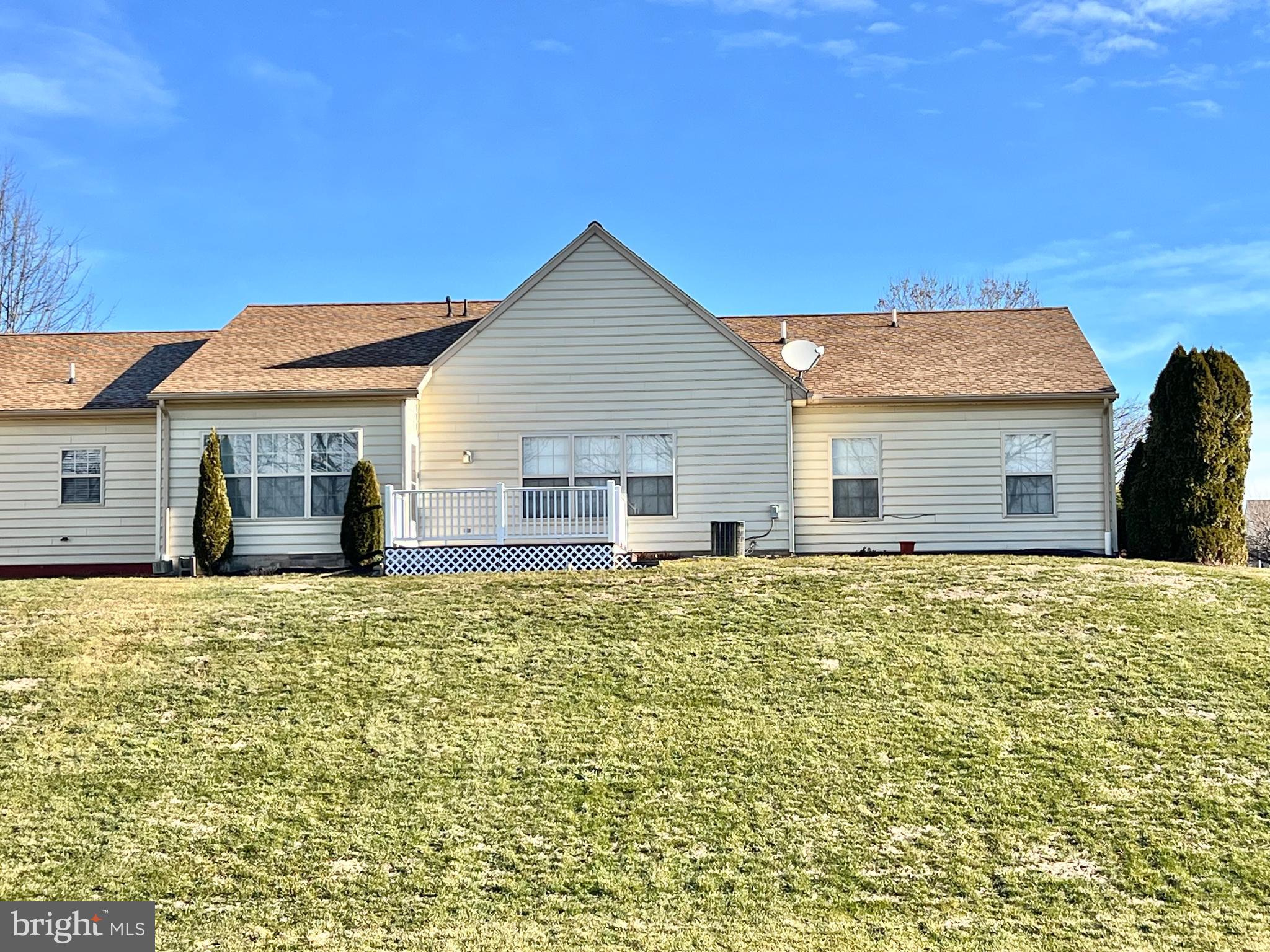 JUNIPER VILLAGE AT LEBANO - Residential