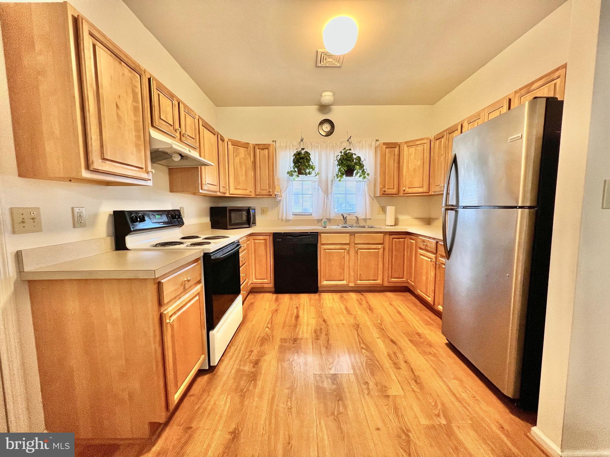 JUNIPER VILLAGE AT LEBANO - Residential