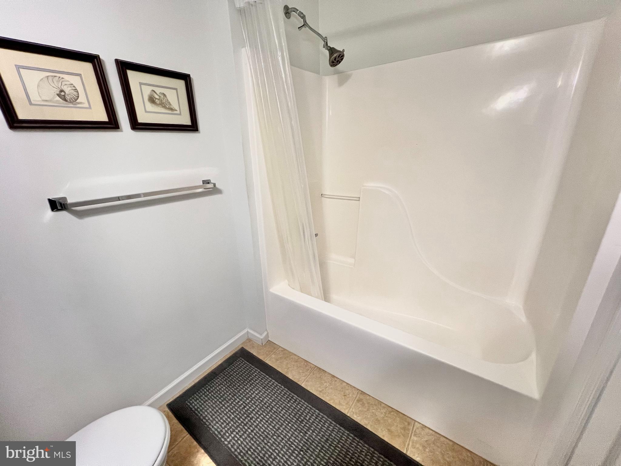 JUNIPER VILLAGE AT LEBANO - Residential