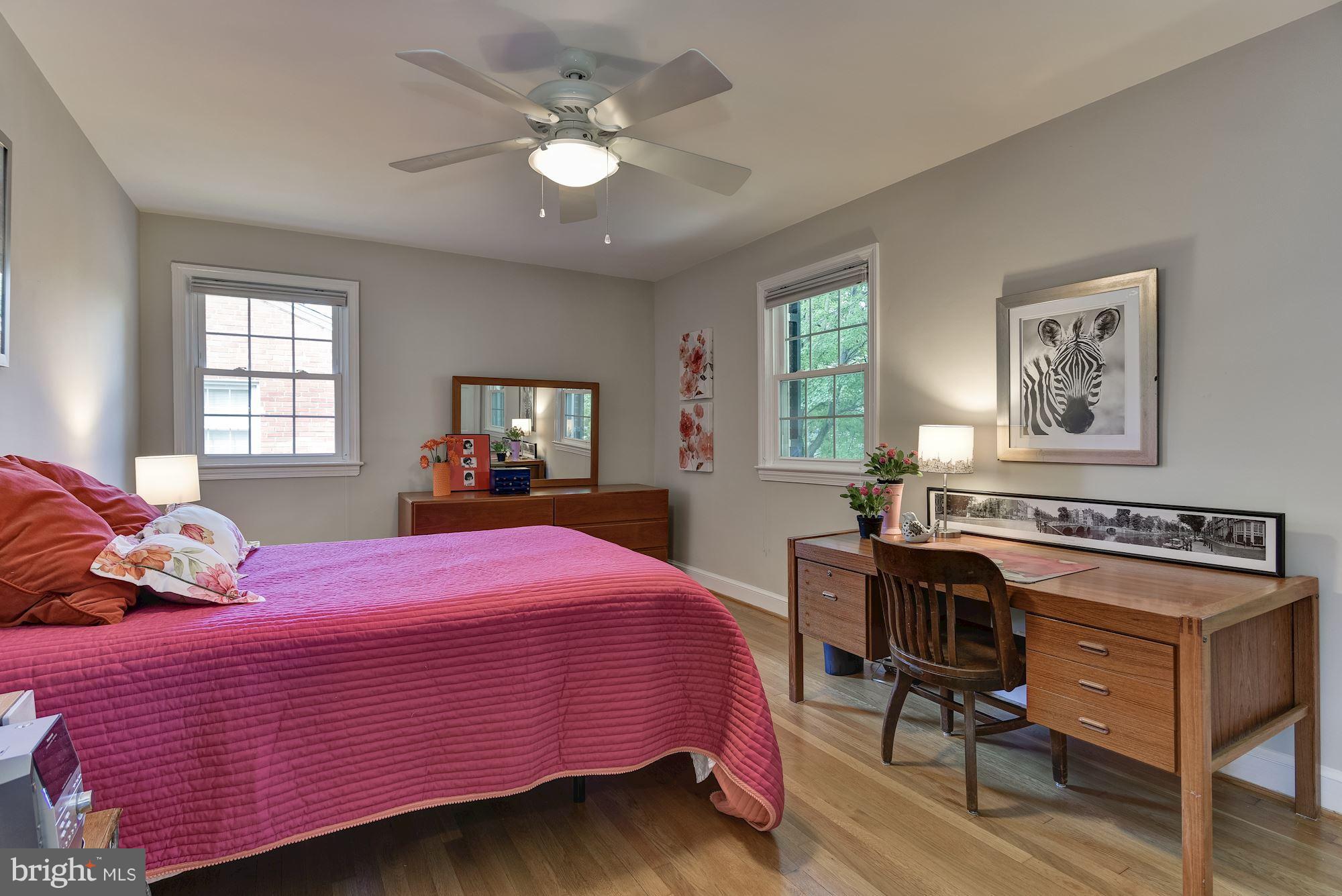 OAKMONT - Residential