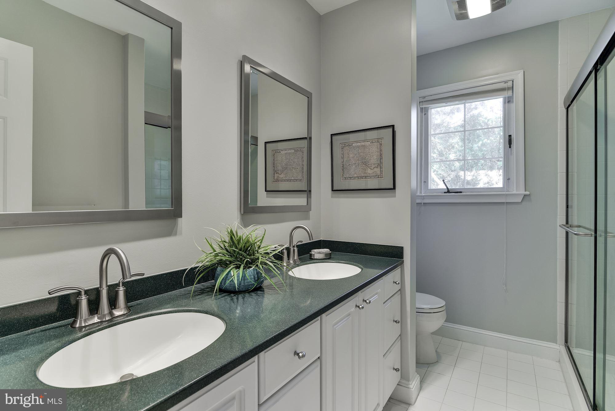 OAKMONT - Residential