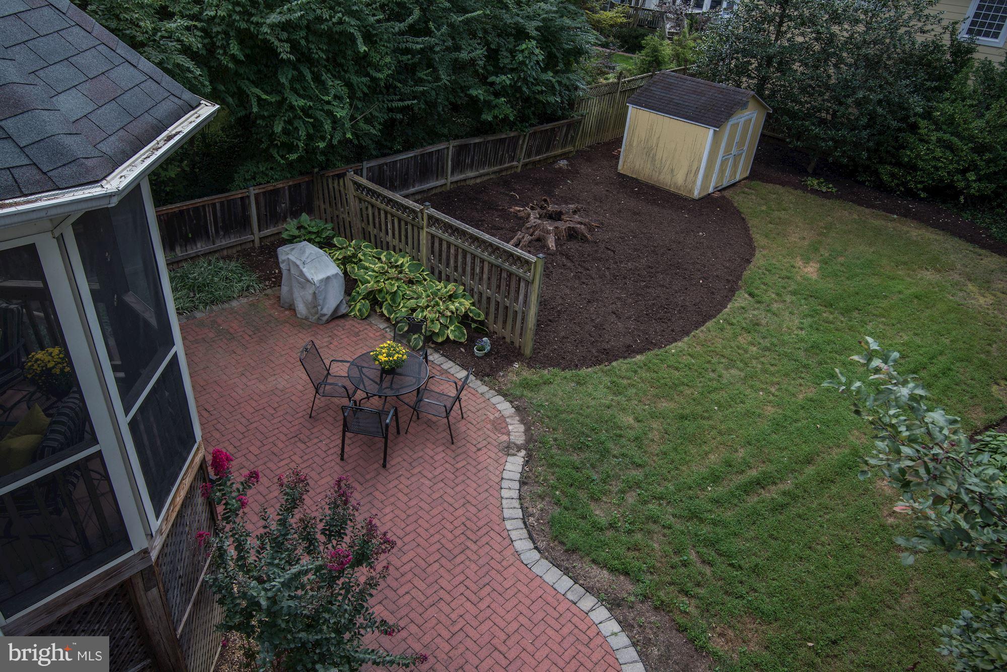 OAKMONT - Residential