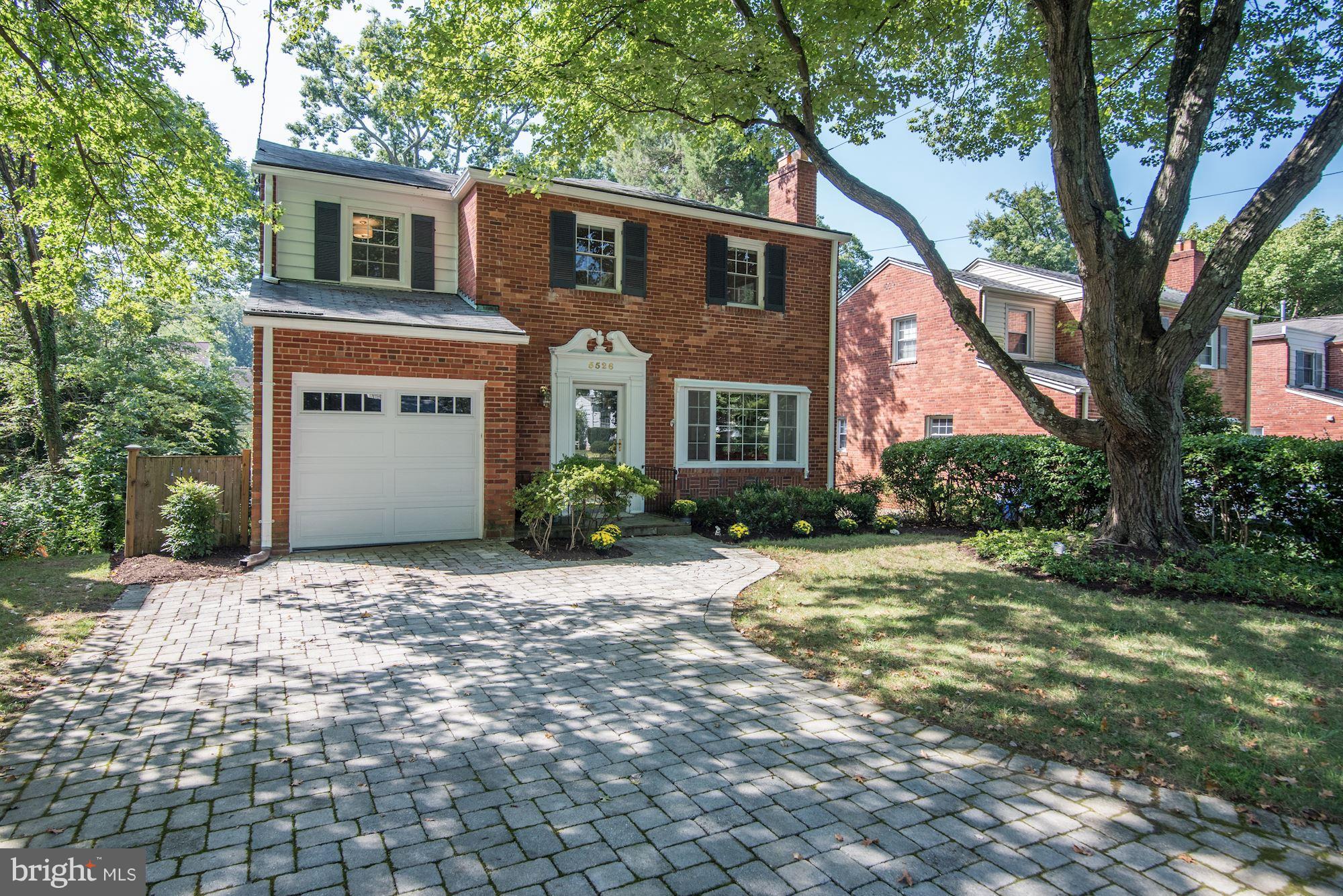 OAKMONT - Residential