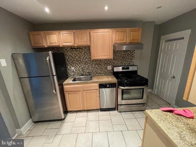 PARK CIRCLE - Residential