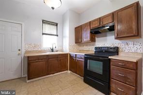 GERMANTOWN (EAST) - Residential