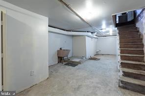 GERMANTOWN (EAST) - Residential