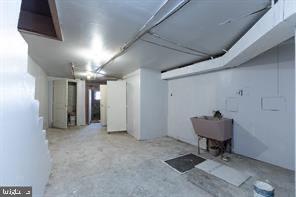 GERMANTOWN (EAST) - Residential