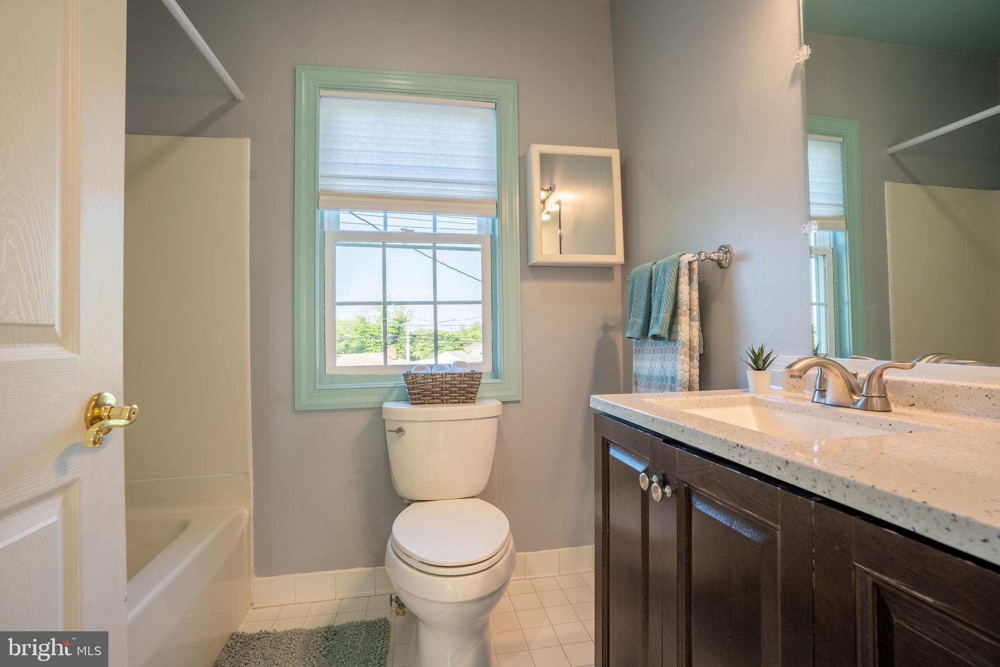 DAMASCUS OUTSIDE - Residential