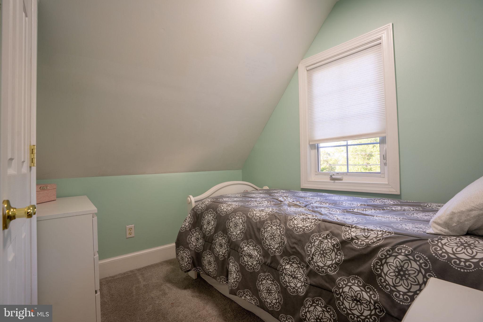 DAMASCUS OUTSIDE - Residential