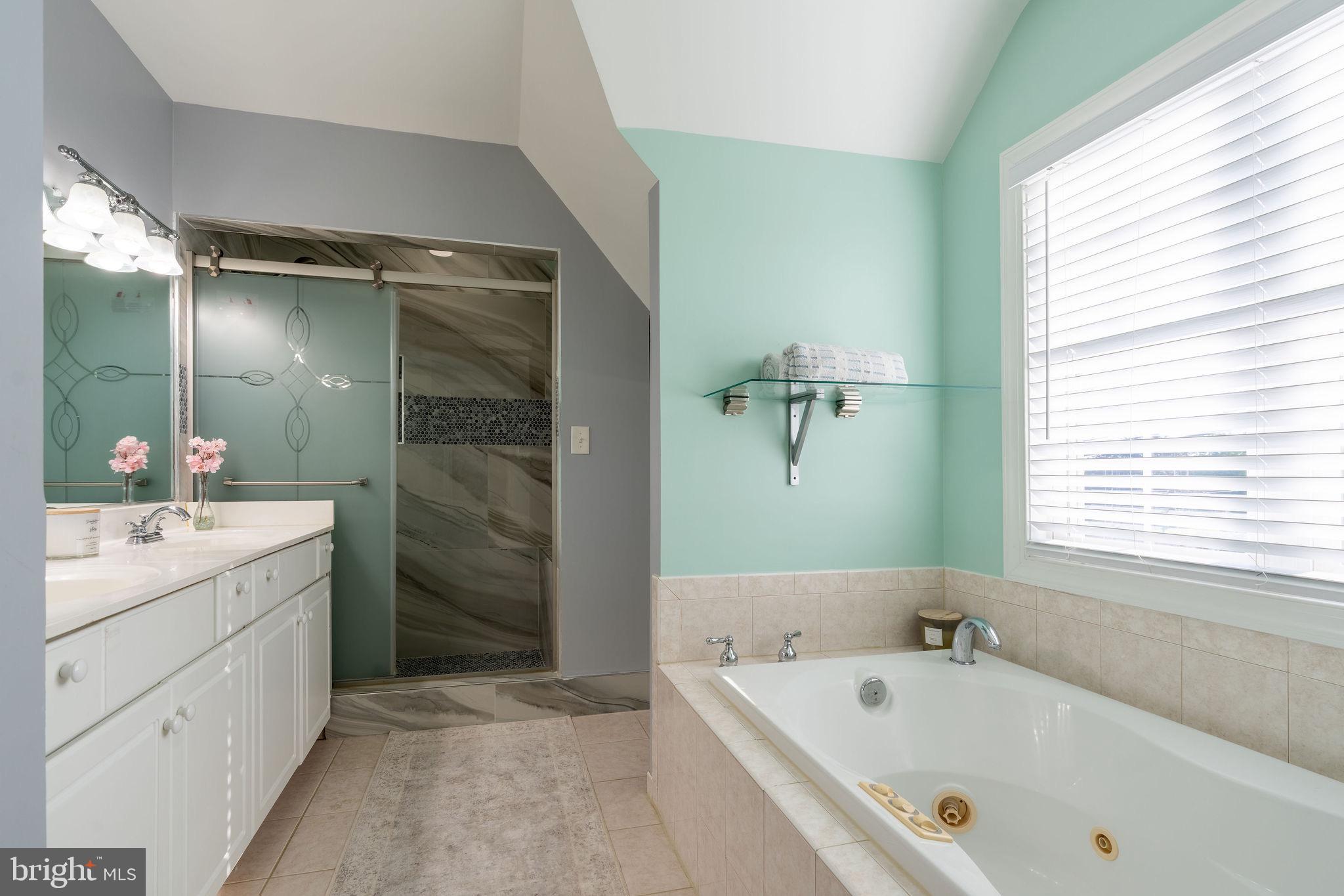 DAMASCUS OUTSIDE - Residential