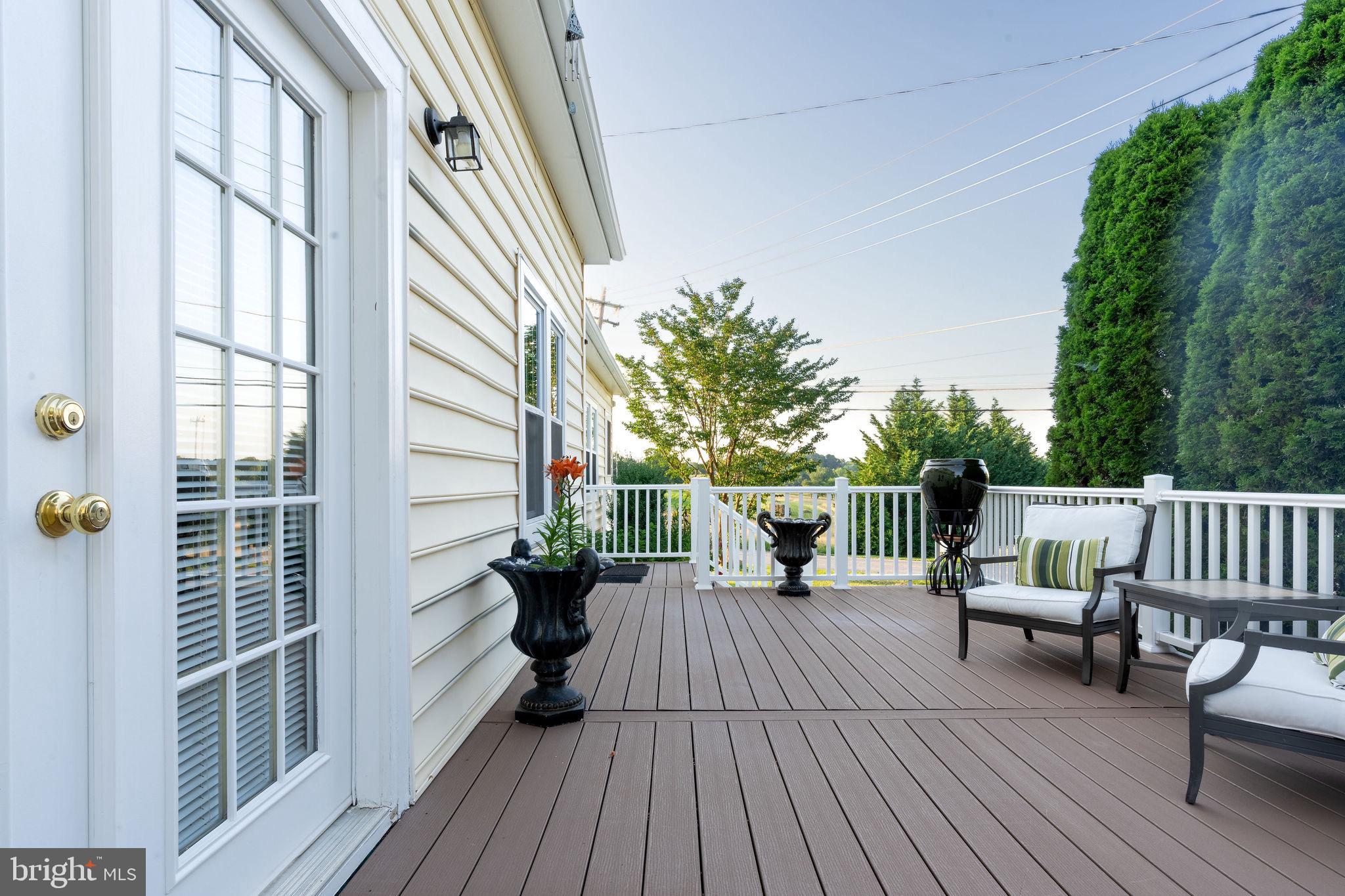 DAMASCUS OUTSIDE - Residential