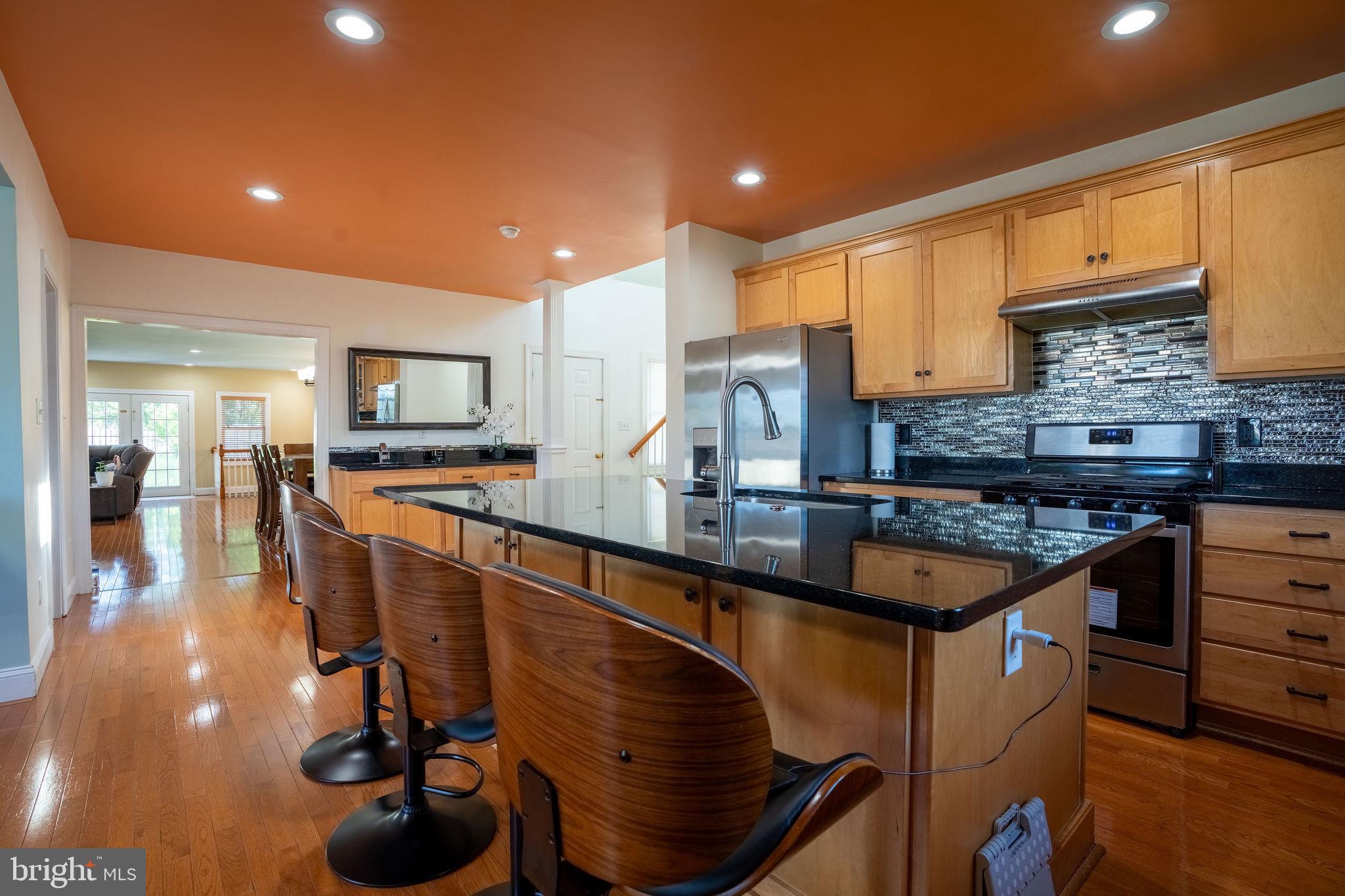 DAMASCUS OUTSIDE - Residential